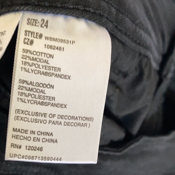 Wallflower luscious curvy skinny fit black jean instastretch 24 junior plus - Picture 16 of 16